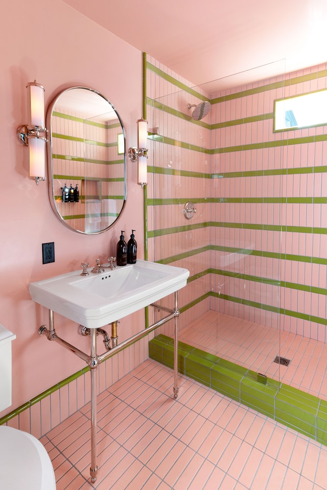 N+P Boutique Lodge view 4