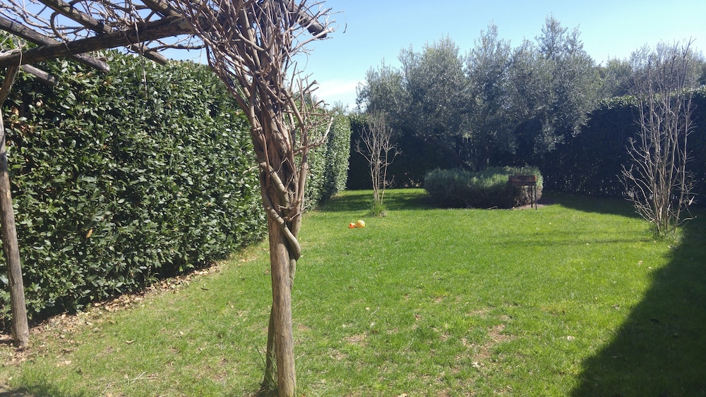 Casale di Tormaggiore Villa and Country Suites