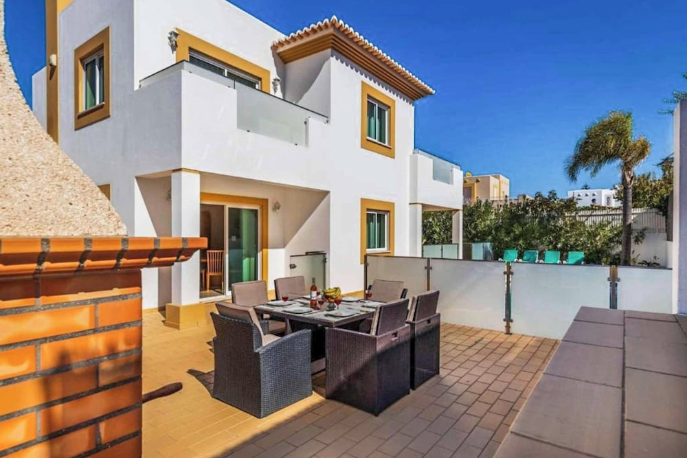Villa Astro