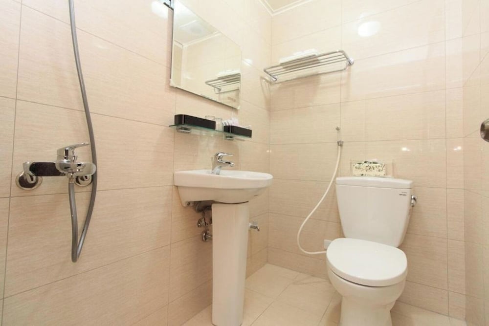 Yilan Dongshan Cypress B&B