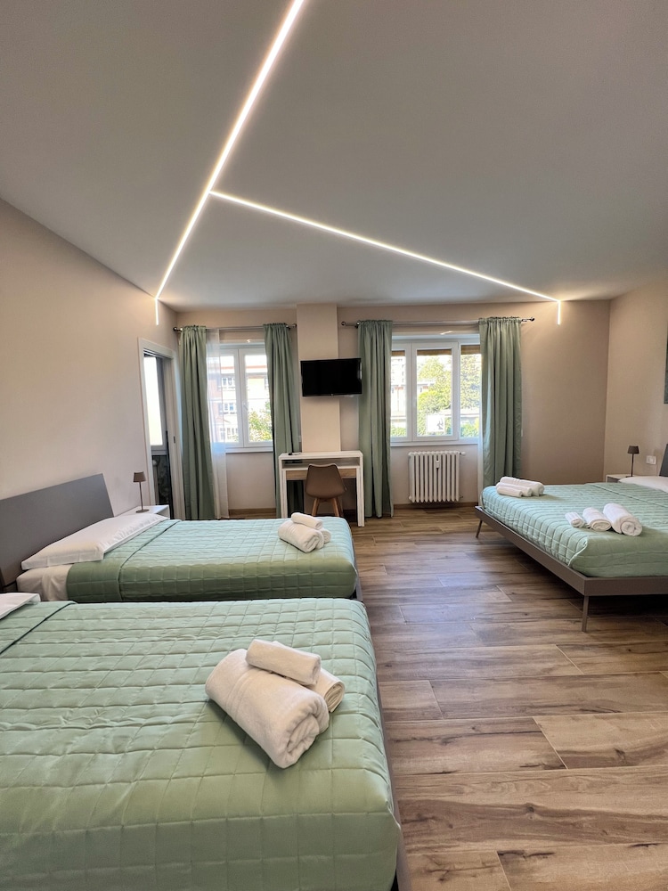 Raffaelli Suite