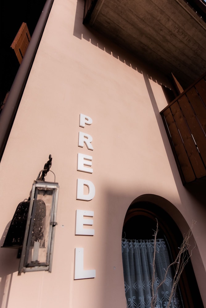 Garnì Predel