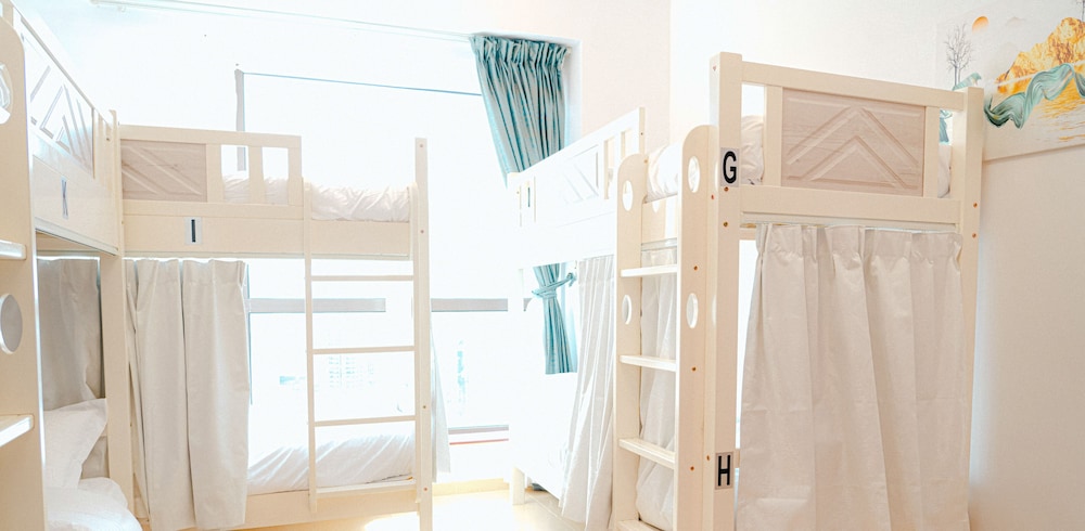 Sundrift Dubai Hostel