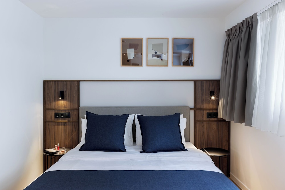MoRe by Zoia Living