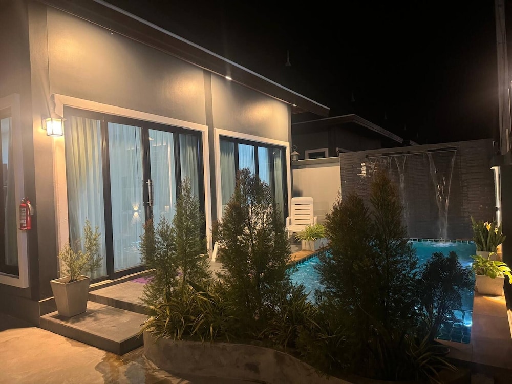Private 2 Bedroom Pool Villa in Ao Nang With Stunning Views