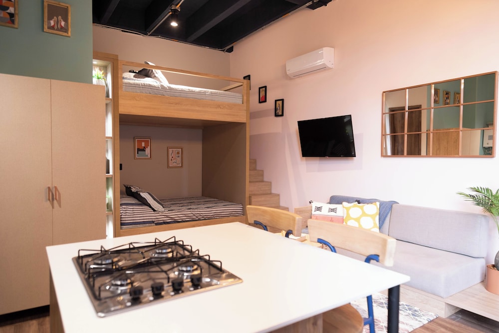 Royal Living Poblado