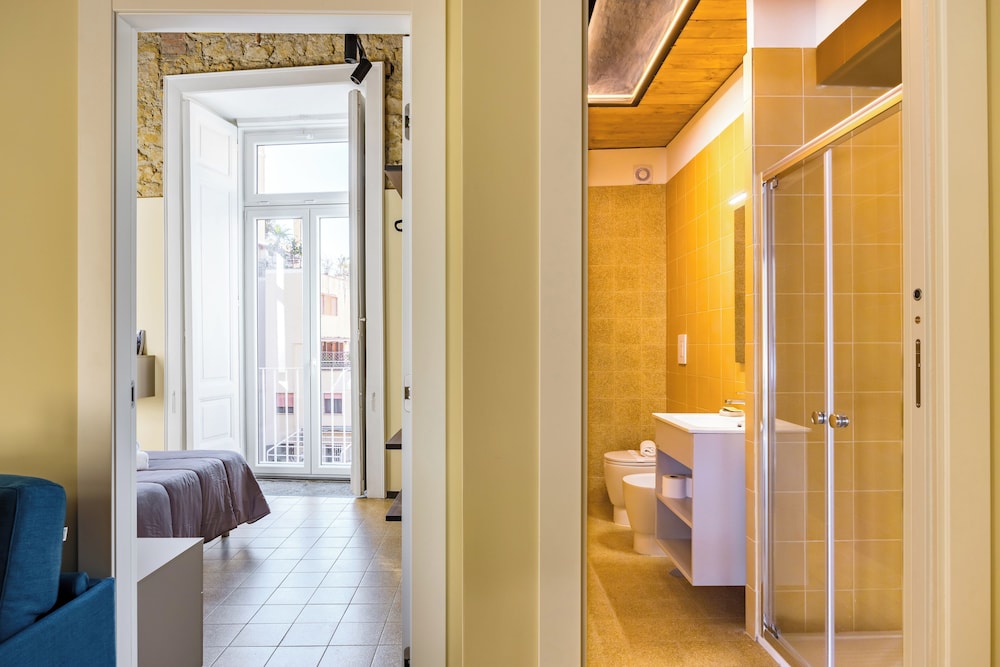 La Pinacoteca Aparthotel by NapoliApartments