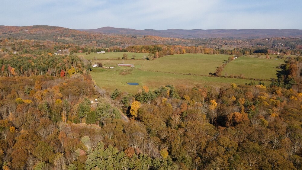 Moose Lodge by Avantstay Luxe Berkshires Escape view 2