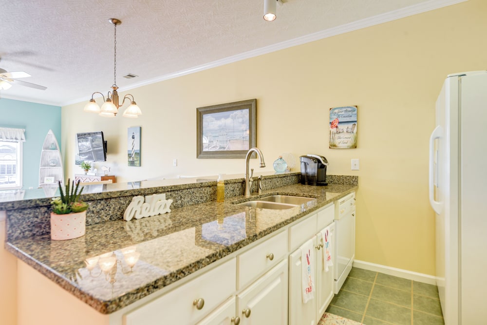 Intracoastal Waterway View: Little River Retreat!
