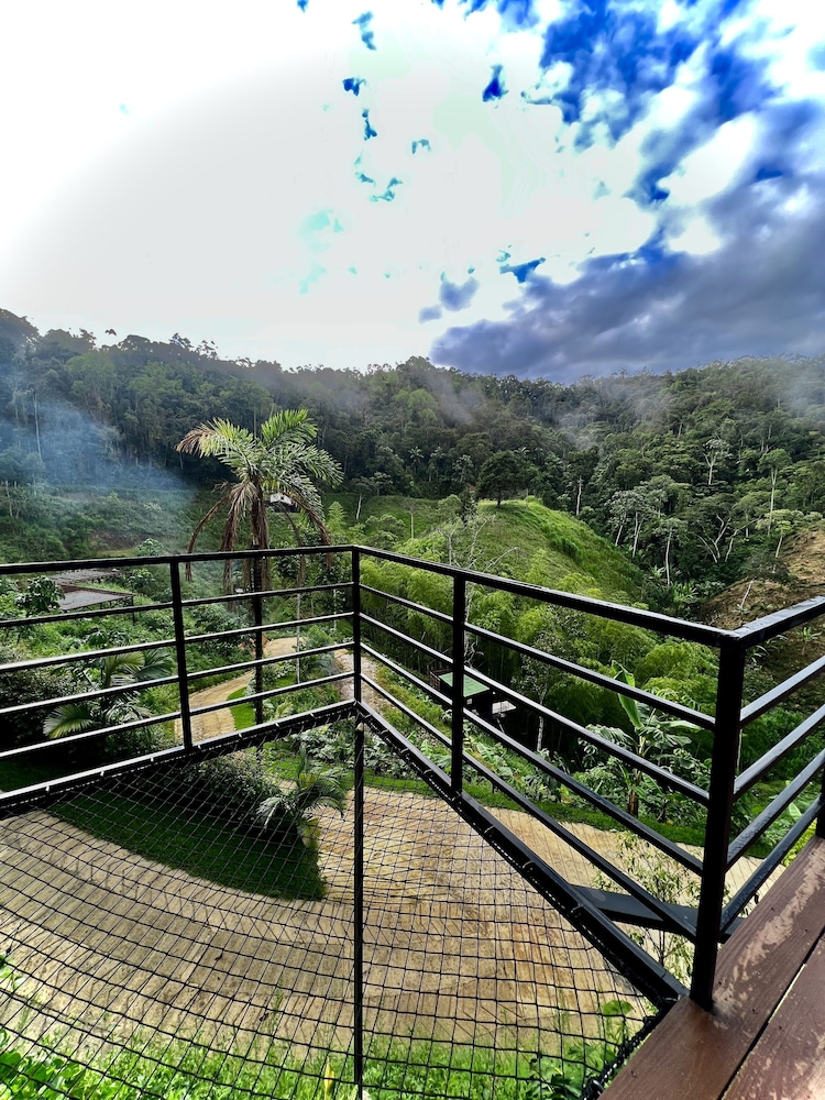 Gaia glamping