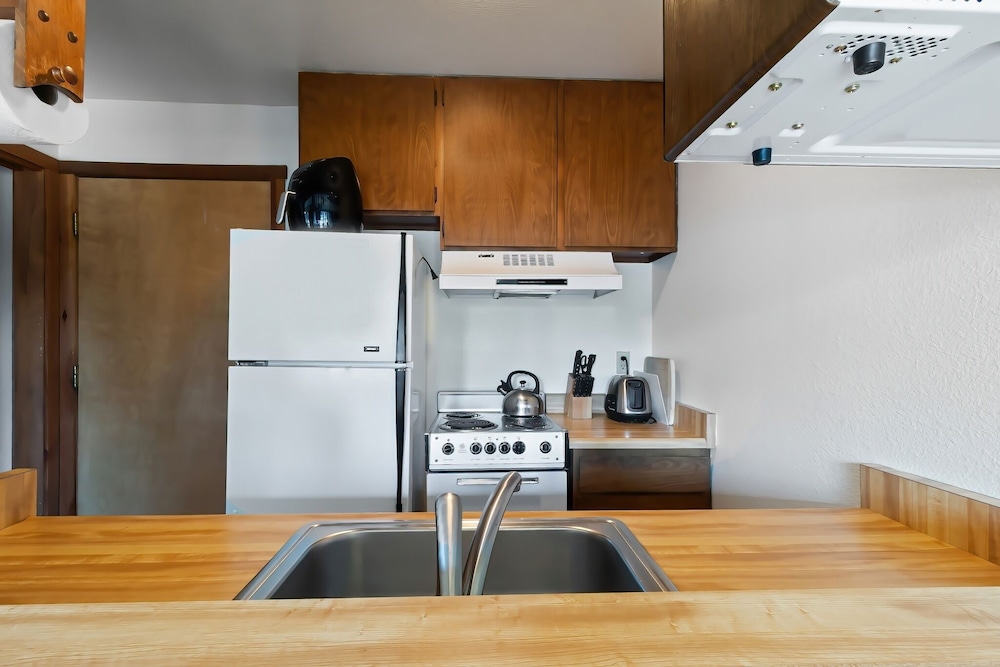 Bear Valley Vacation Condos by RedAwning