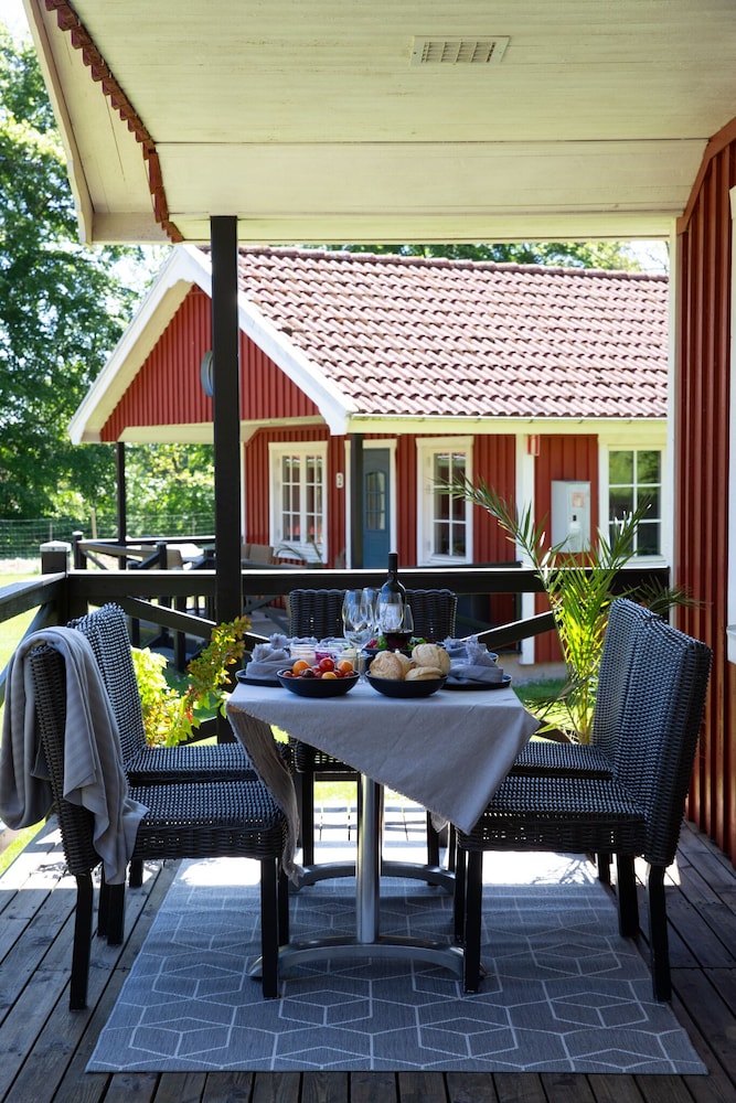 Stockeboda Gård och Stugby