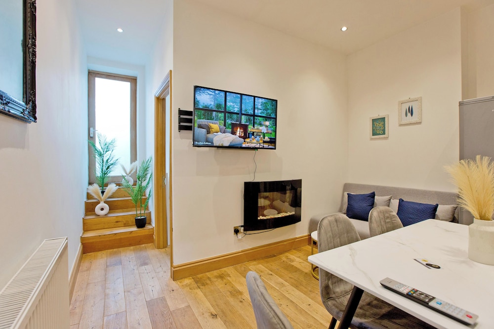 Imperial Earls Court Apartments