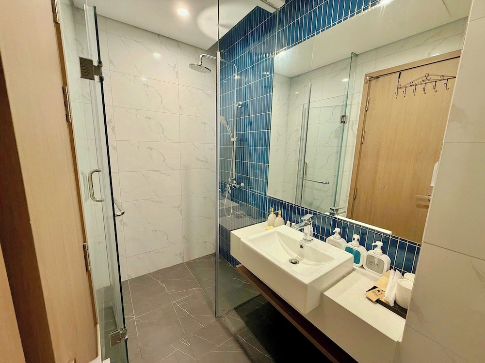 Halong Seaside Retreat