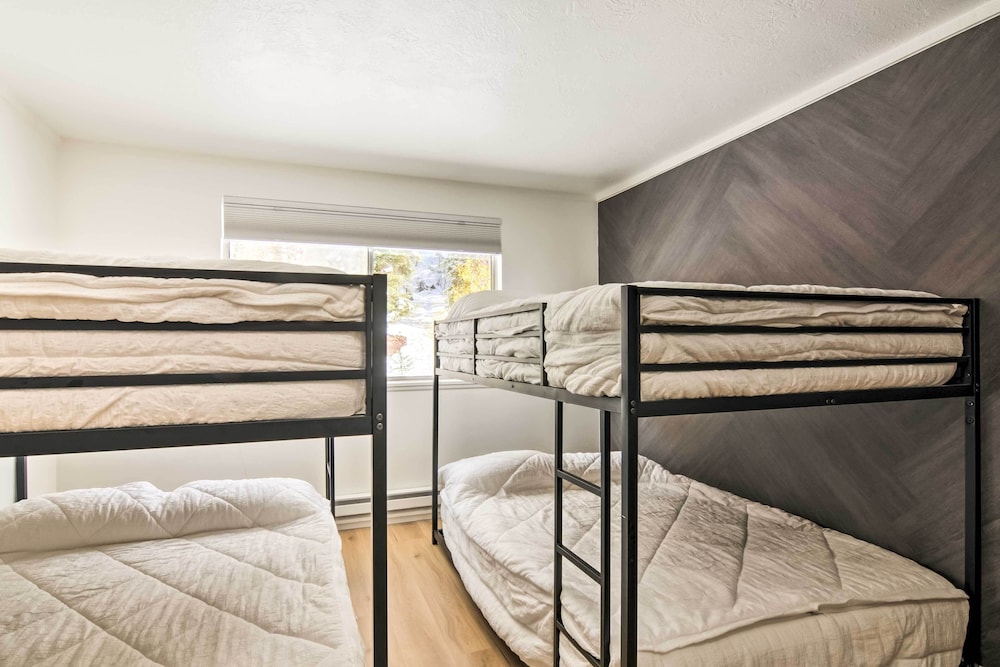 Beaver Vacations - The Cottages: Chic Ski-in/ski-out Mountain Condo! - Property Image 5