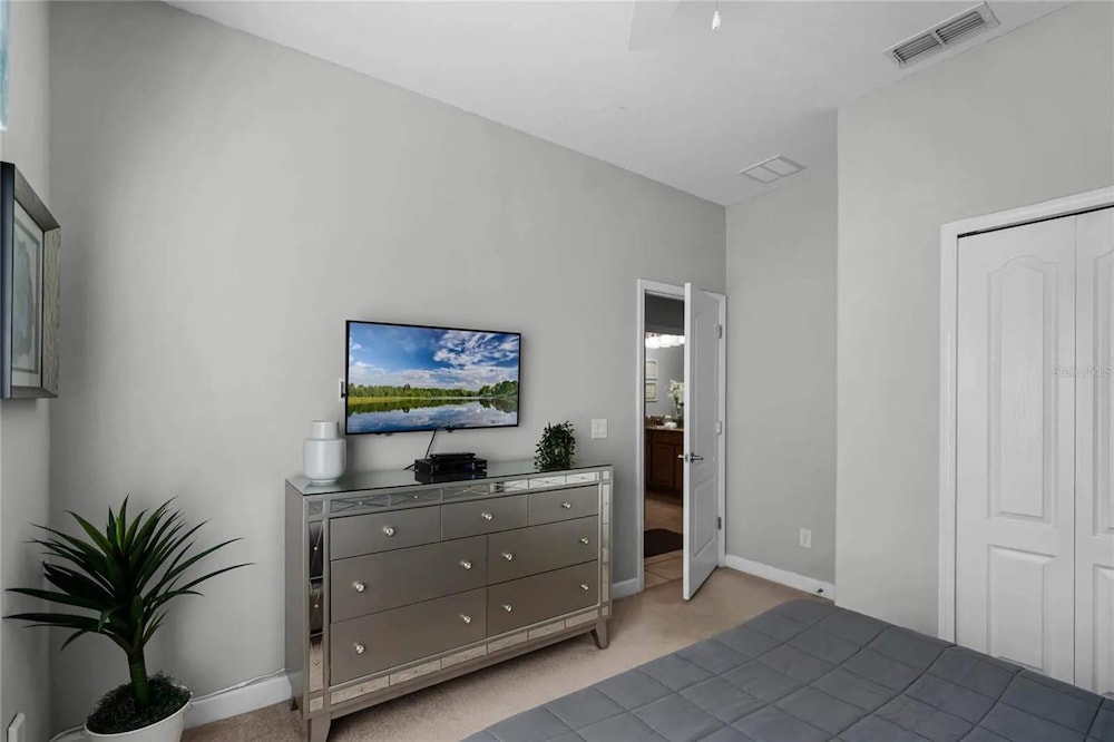 Themed 5Bd Paradise Palms Close to Disney w Pool 8951