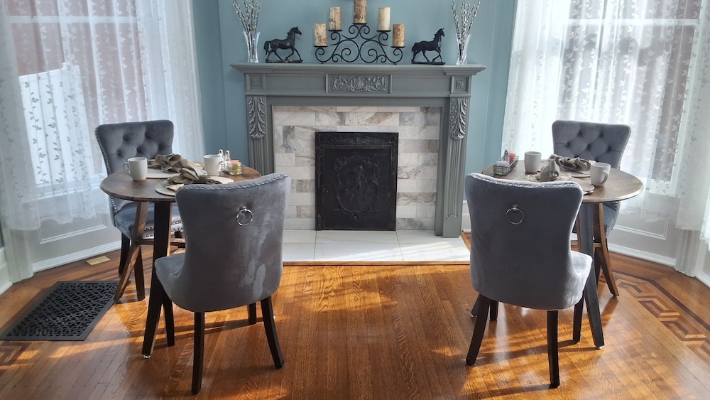 Bourbon Barrel Inn Bed & Breakfast