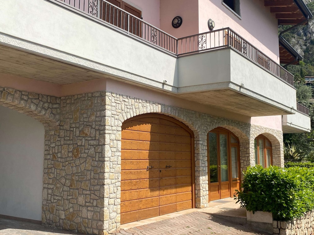 Apartment in Limone sul Garda