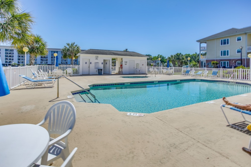 Myrtle Beach Condo w/ Community Pool & Water Views view 3