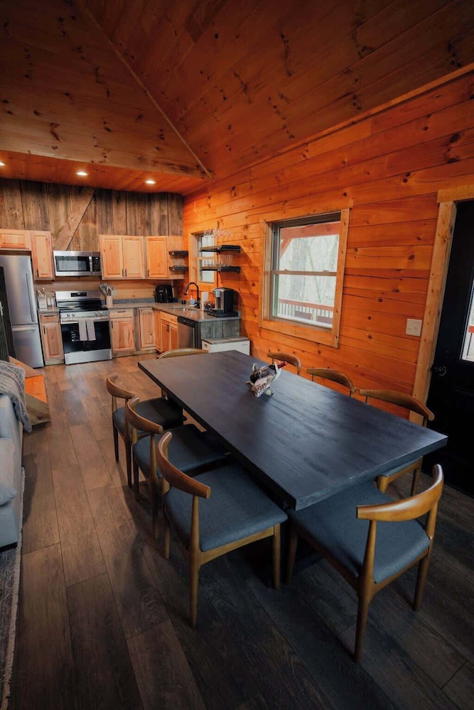 Memories at Hillside A Modern Cabin Hocking Hills