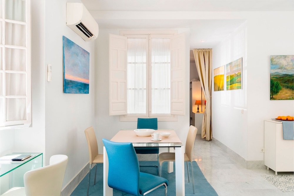 Cozy Apartment in the Center. Pasaje Santa Cruz II