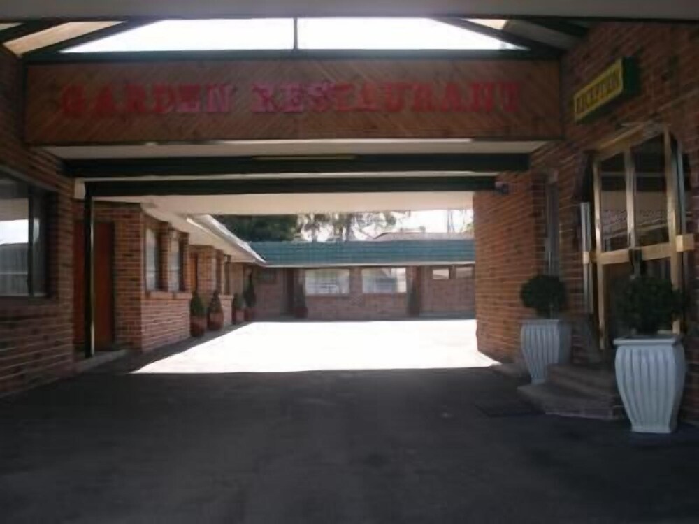 Mount Kuring-Gai Motel