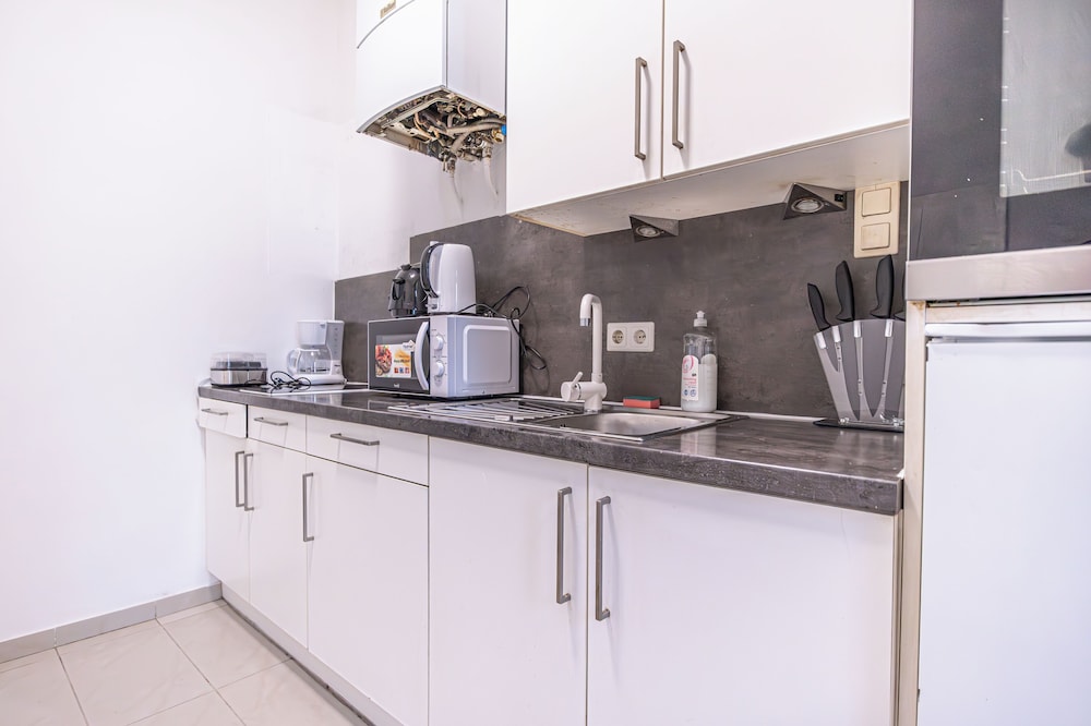 Charming 2BR Apt Vienna Long Stay