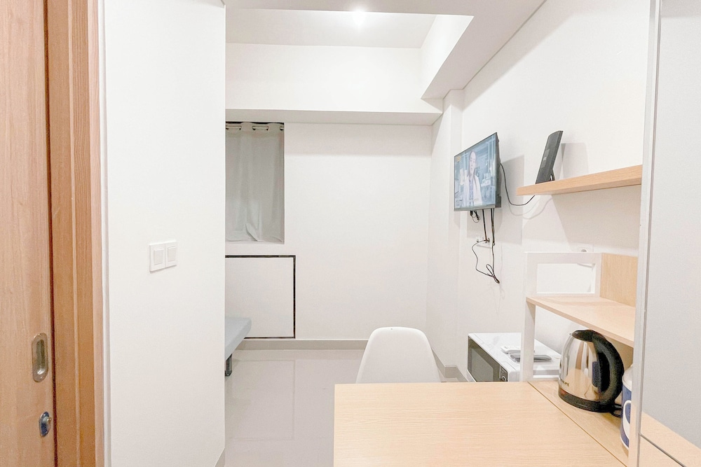Good Deal Studio Room (No Kitchen) Bandaraya - Tallasa City Makassar Apartment