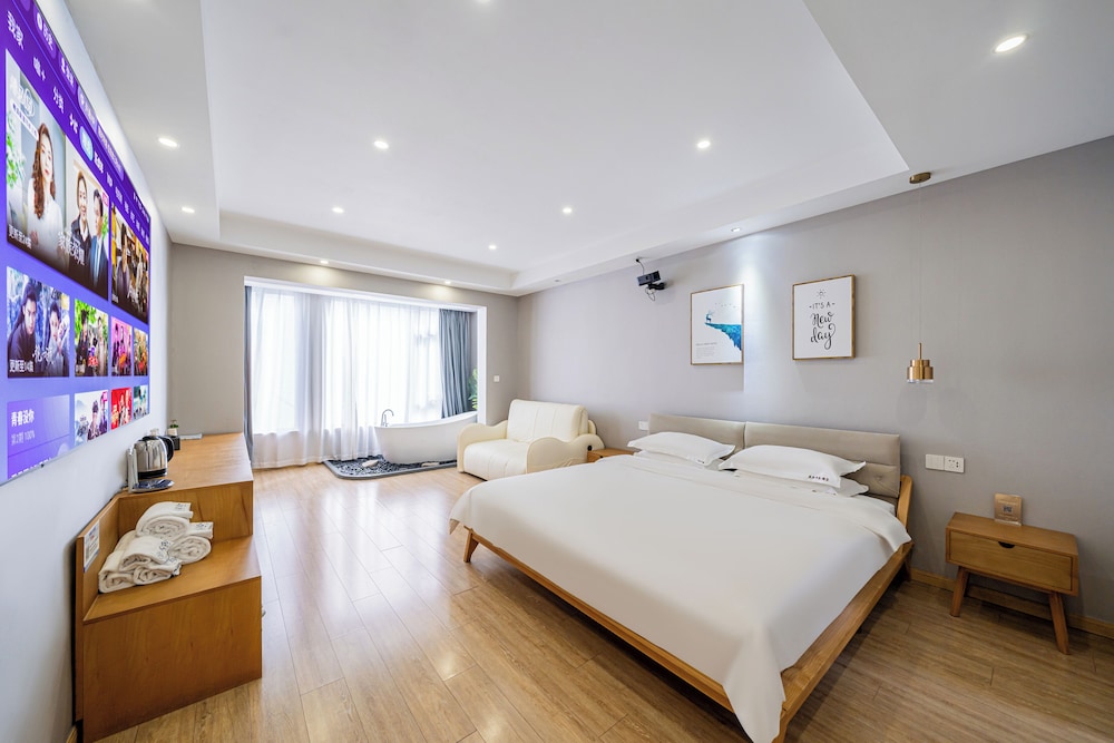 Yinshu Lunas Vila Courtyard Garden Resort Hotel (Shanghai International Tourism Resort Branch)