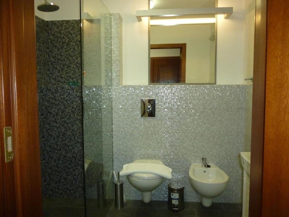 Photo 49