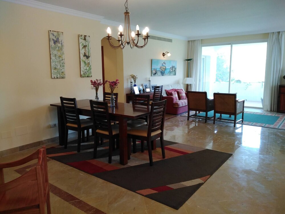Tranquil 3 Bed Apt In La Quinta Close To Golf