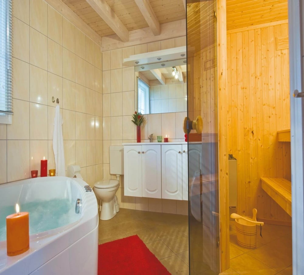 Grosszugiges Ferienhaus in Bad Saarow