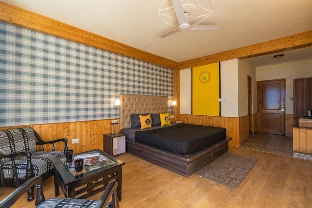 The Hosteller Manali, Old Manali