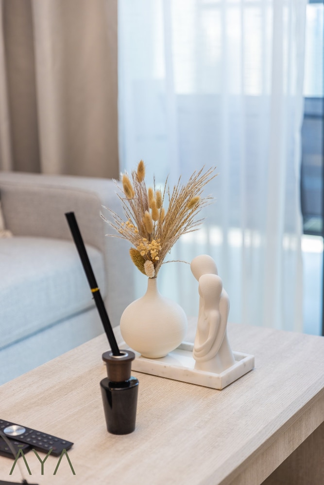 Aya - Aqua Canal/ One-Bedroom Retreat at ZADA Tower