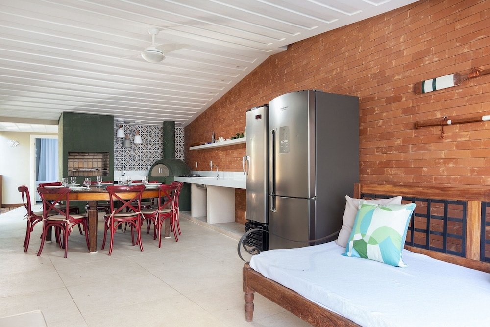 Bz05 Casa com piscina e 5 suítes Geribá