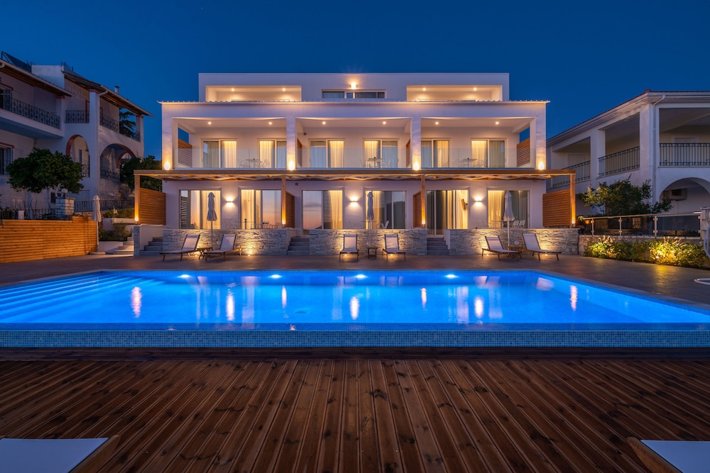Ninemia luxury residence view 4