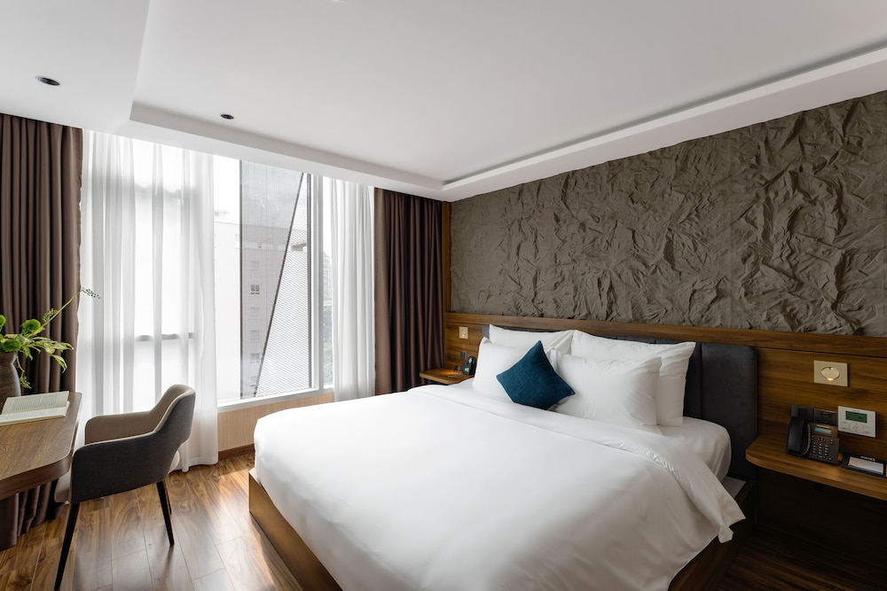 Kin Hotel Thai Van Lung 30