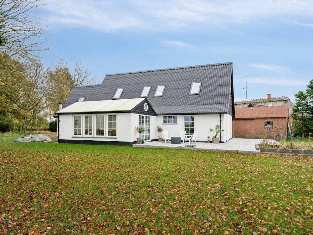 5 Star Holiday Home in Gudbjerg Sydfyn