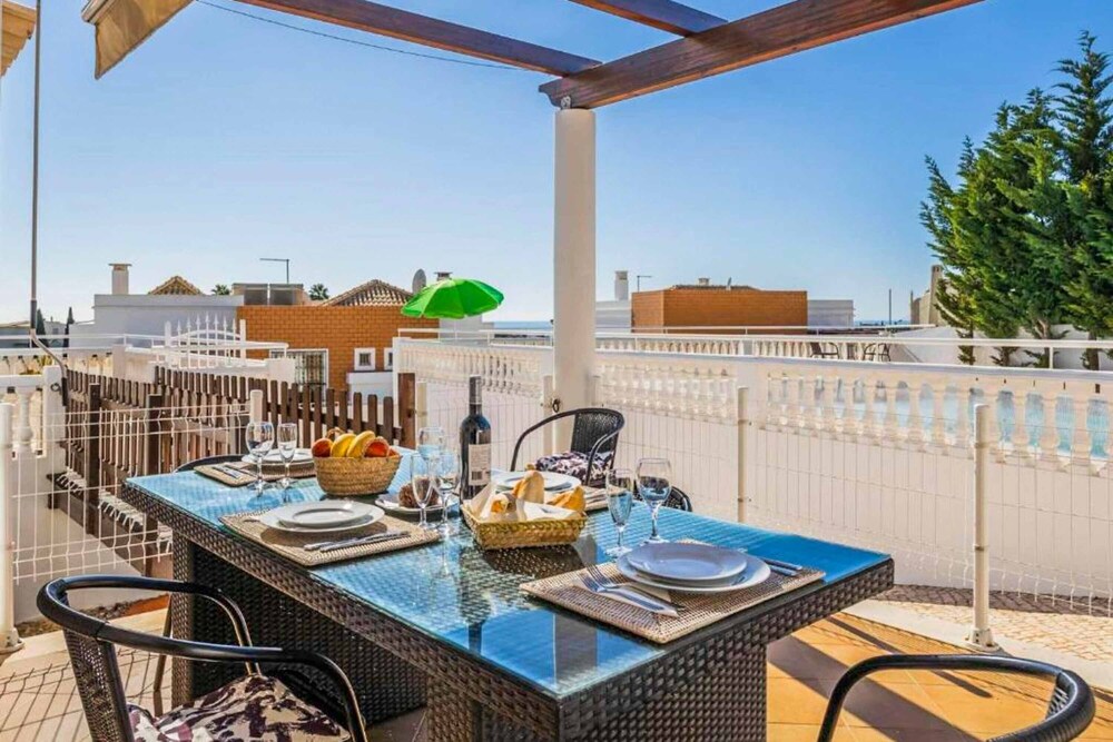 Casa Oliveira