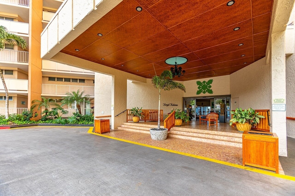 Royal Kahana 1211 2 Bedroom Condo