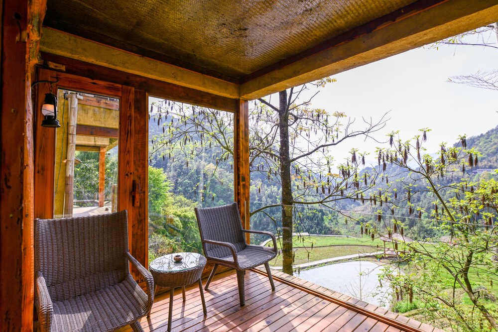 No.5 Valley Lodge