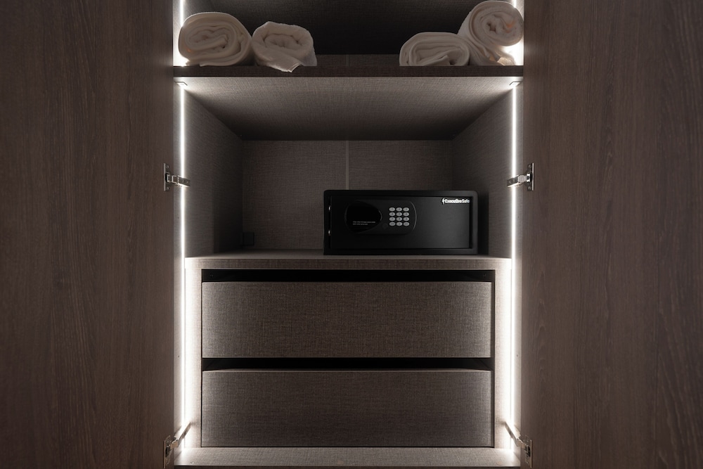 Kolonaki Luxury Studios