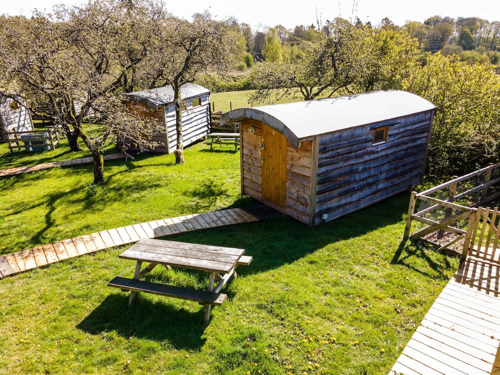 Orchard Hideaways