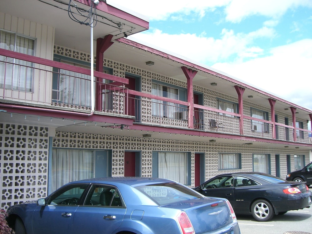 Alberni Inn