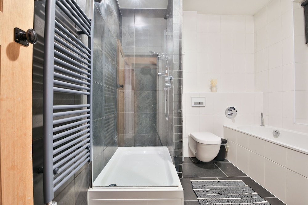 StayRight 3BR House in Pontcanna