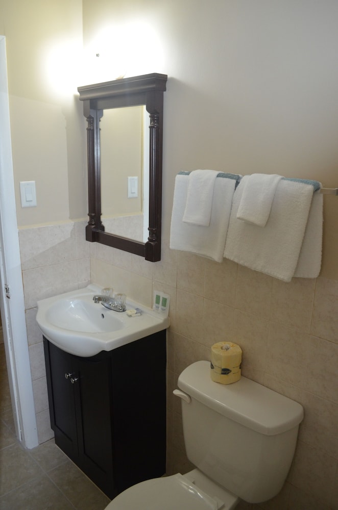 Brantford Vacations - Mohawk Motel - Property Image 8