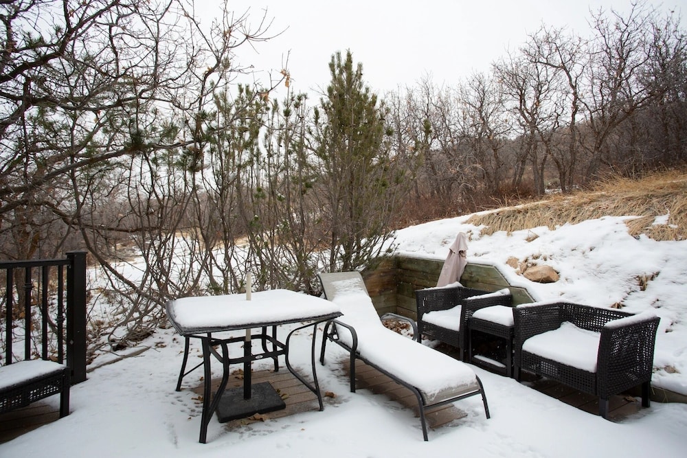 Pinnacle at Deer Valley Resort - Four Bedroom Condo with Hot Tub #1065 4 Condo
