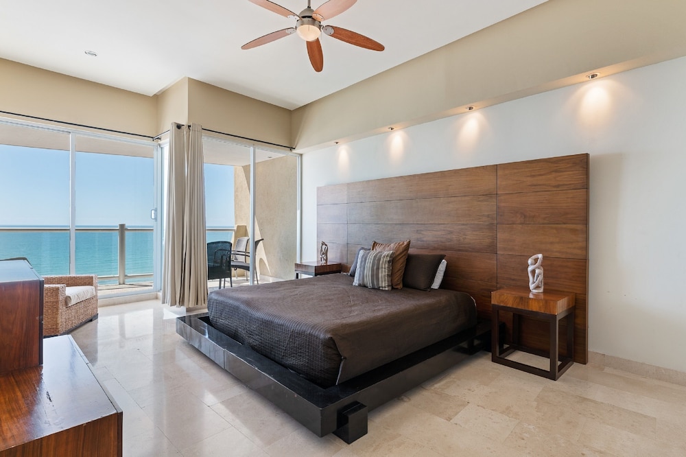 Encanto Living 1103 -3BR by Kivoya