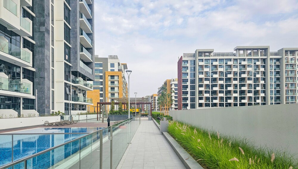 Exquisite Living in Riviera One Bedroom