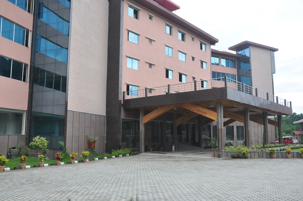 Waii Inetrnational Hotel
